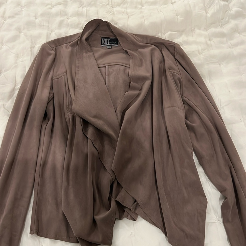 KUT from the Kloth Cardigan velvet style. Taupe color